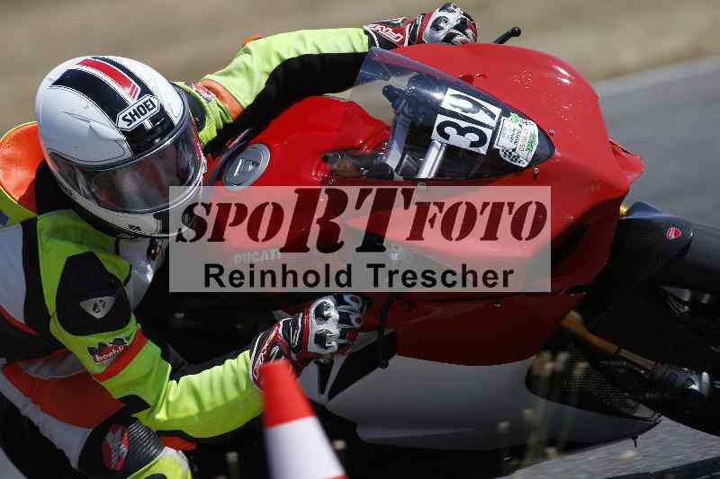 Archiv-2023/28 05.06.2023 Moto Club Anneau du Rhin/vert-medium/39